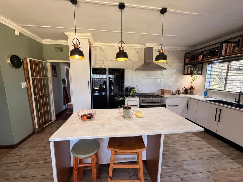 4 Bedroom Property for Sale in Drie Riviere Gauteng