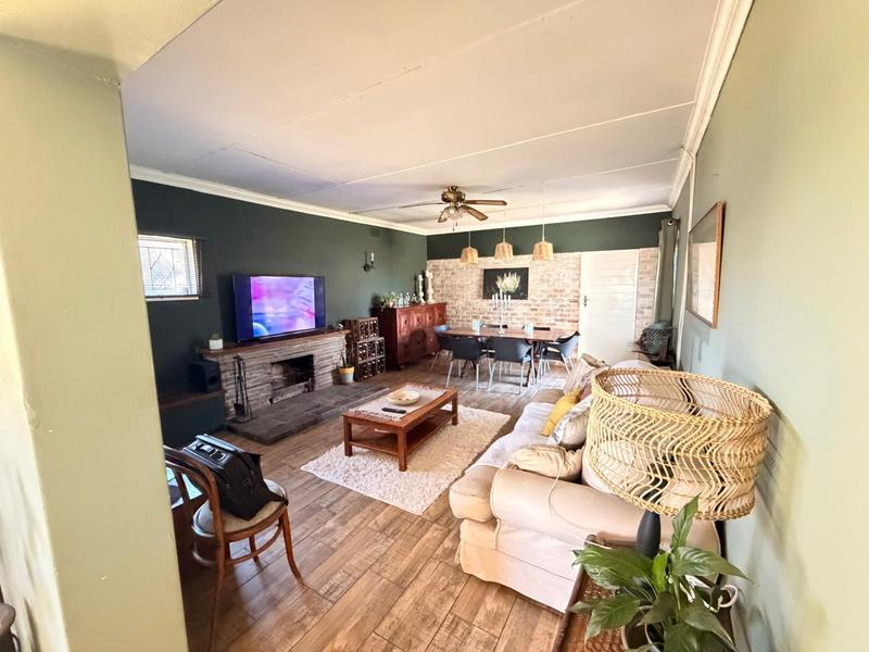 4 Bedroom Property for Sale in Drie Riviere Gauteng