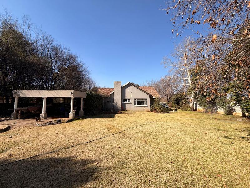 4 Bedroom Property for Sale in Drie Riviere Gauteng