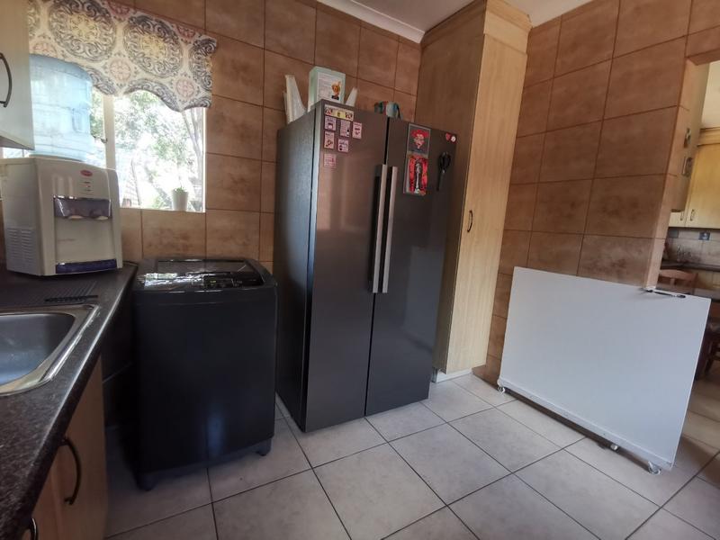 4 Bedroom Property for Sale in Vanderbijlpark SE 3 Gauteng