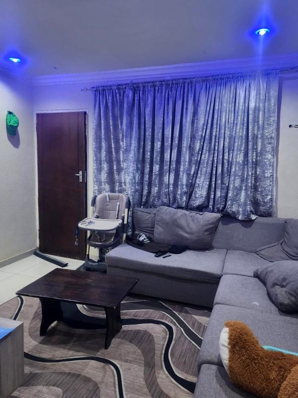 To Let 2 Bedroom Property for Rent in Protea Glen Gauteng