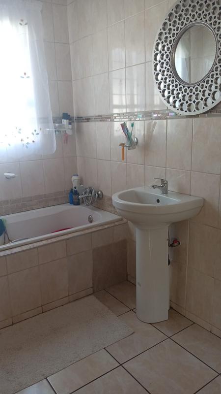 2 Bedroom Property for Sale in Ormonde Gauteng