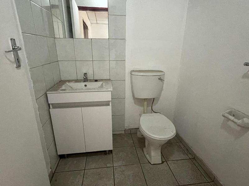 To Let Commercial Property for Rent in Hennopspark Gauteng