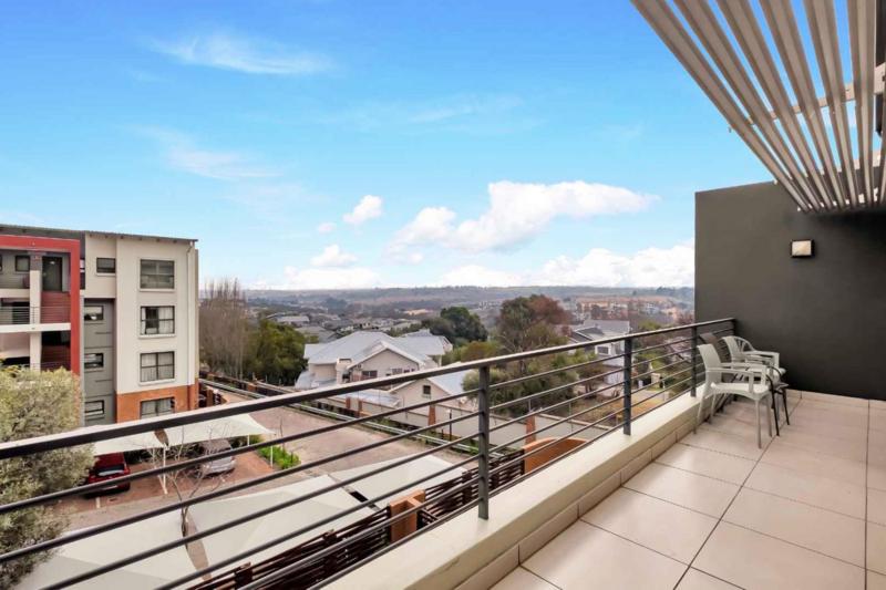 To Let 2 Bedroom Property for Rent in Dainfern Gauteng
