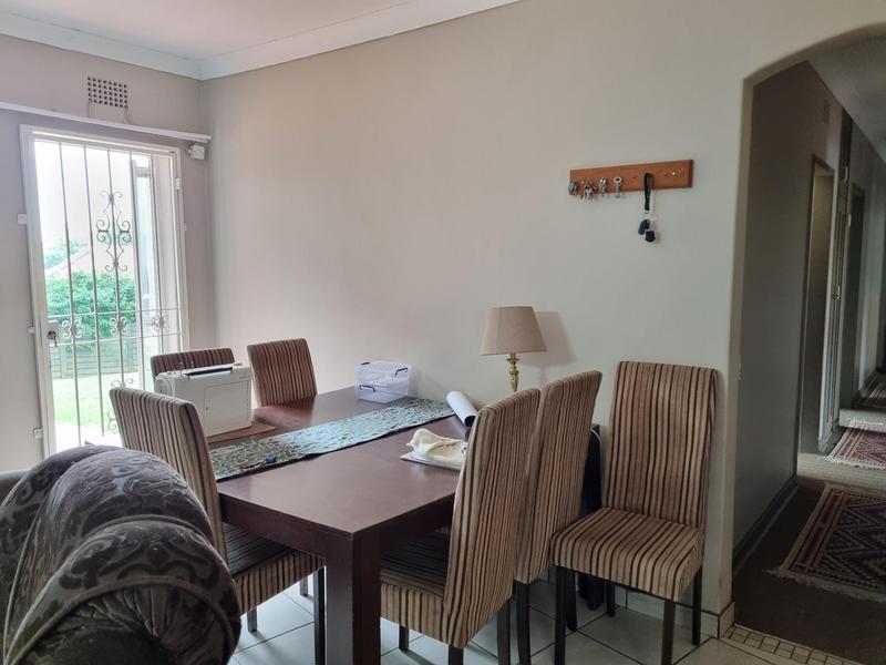 To Let 4 Bedroom Property for Rent in Wilro Park Gauteng