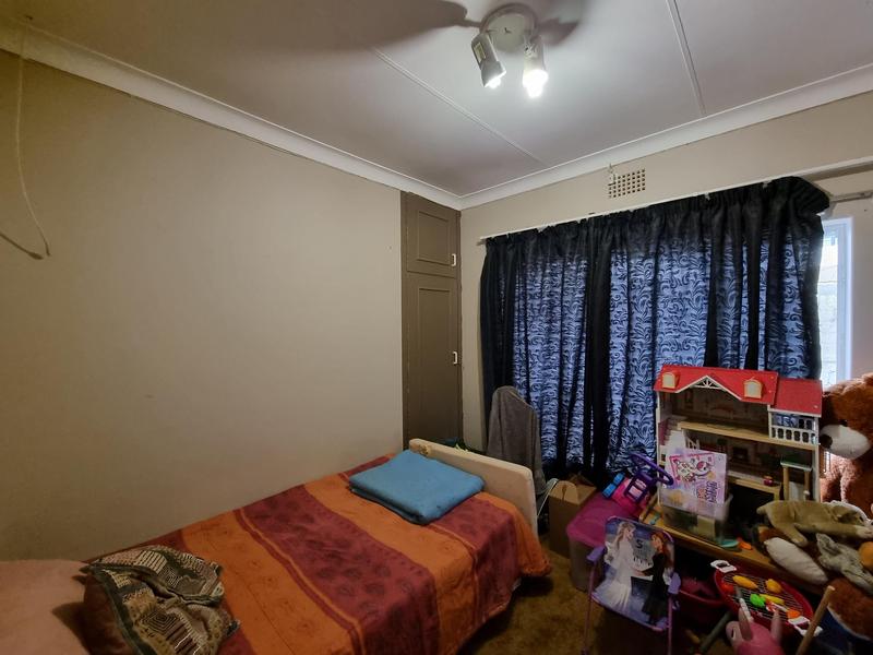 To Let 4 Bedroom Property for Rent in Wilro Park Gauteng