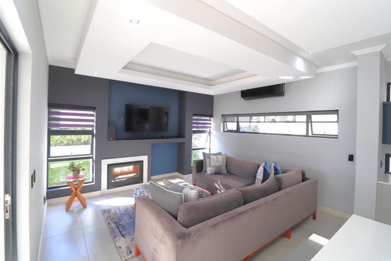 3 Bedroom Property for Sale in Olivedale Gauteng