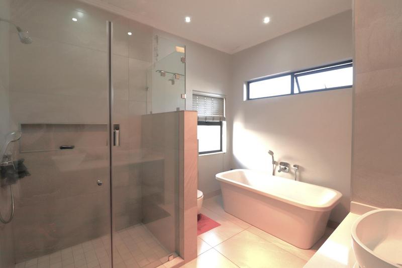 3 Bedroom Property for Sale in Olivedale Gauteng