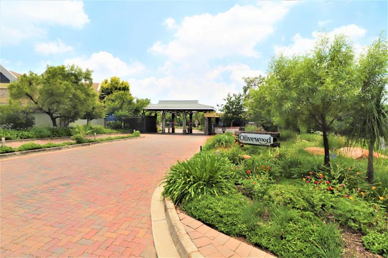 3 Bedroom Property for Sale in Olivedale Gauteng
