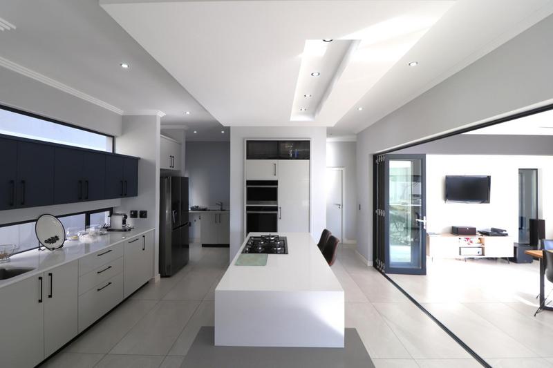 3 Bedroom Property for Sale in Olivedale Gauteng