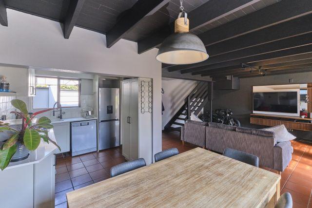2 Bedroom Property for Sale in Sunninghill Gauteng