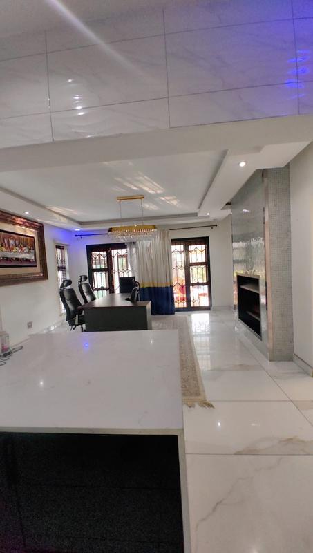 5 Bedroom Property for Sale in Glenanda Gauteng