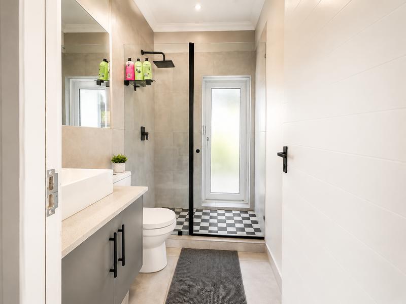 2 Bedroom Property for Sale in Brooklyn Gauteng