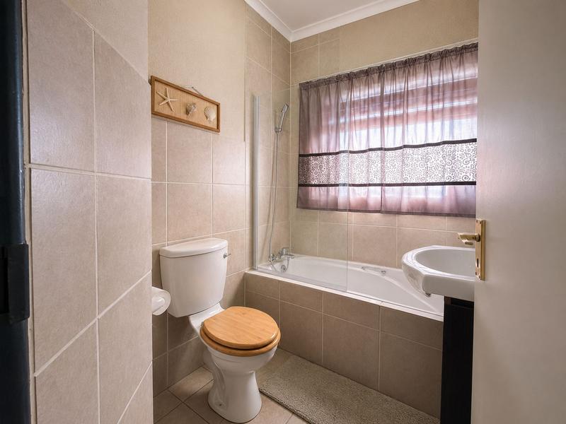To Let 2 Bedroom Property for Rent in Farrar Park Gauteng