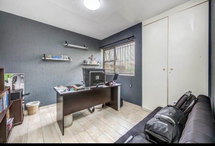 3 Bedroom Property for Sale in Sunninghill Gauteng