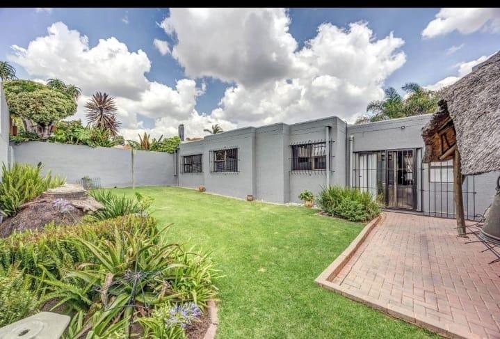 3 Bedroom Property for Sale in Sunninghill Gauteng