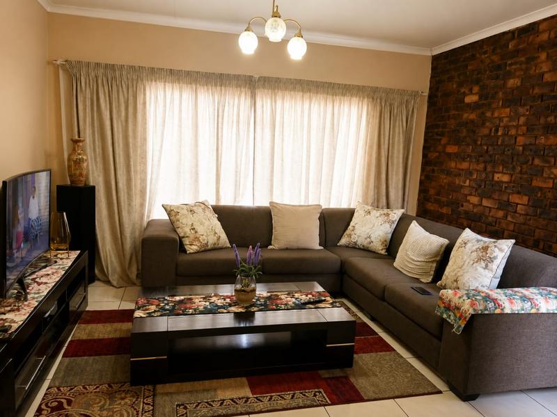 2 Bedroom Property for Sale in Centurion Gauteng