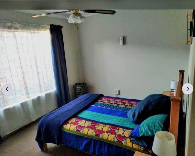 2 Bedroom Property for Sale in Rooihuiskraal North Gauteng