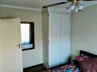 2 Bedroom Property for Sale in Rooihuiskraal North Gauteng