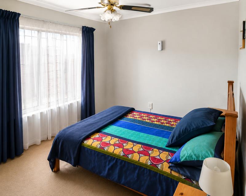 2 Bedroom Property for Sale in Rooihuiskraal North Gauteng