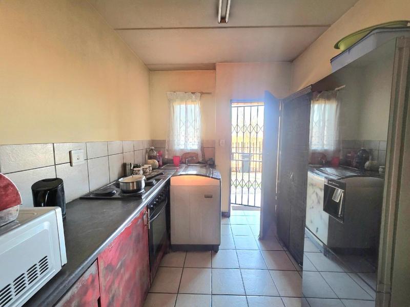 2 Bedroom Property for Sale in Dawn Park Gauteng