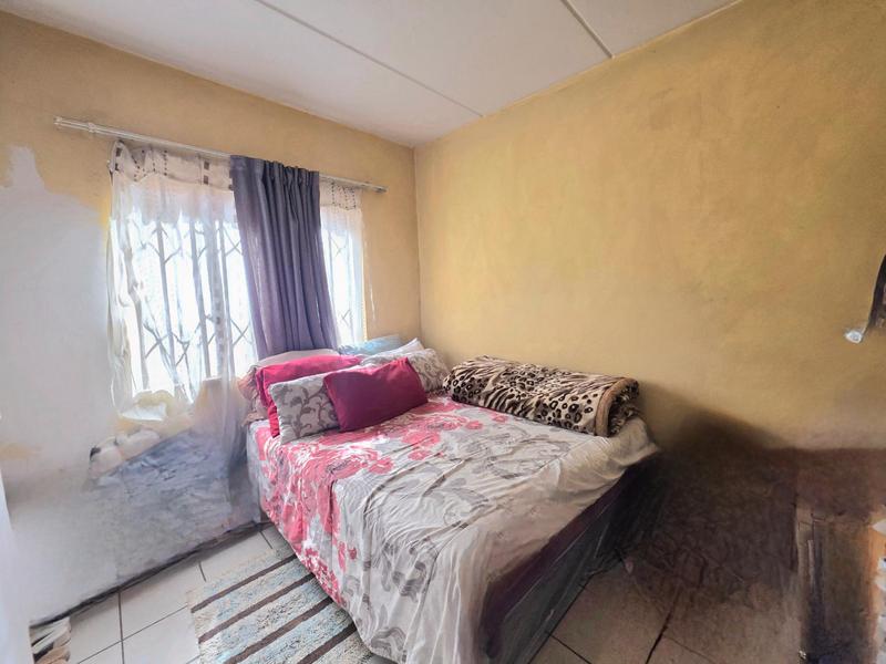 2 Bedroom Property for Sale in Dawn Park Gauteng