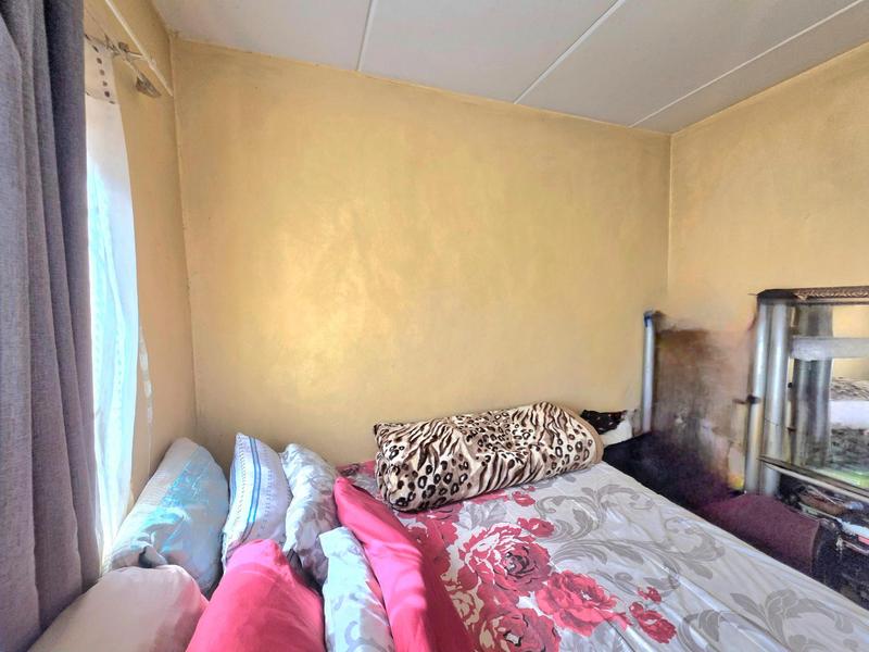 2 Bedroom Property for Sale in Dawn Park Gauteng