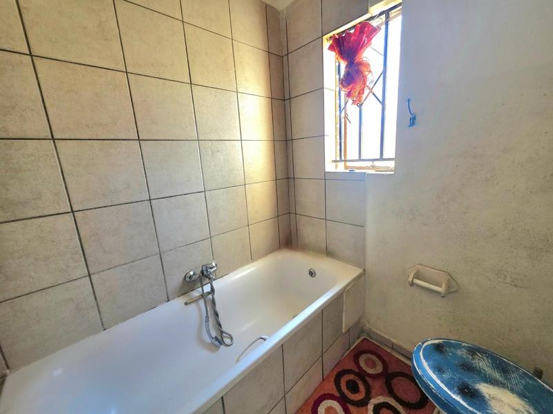 2 Bedroom Property for Sale in Dawn Park Gauteng