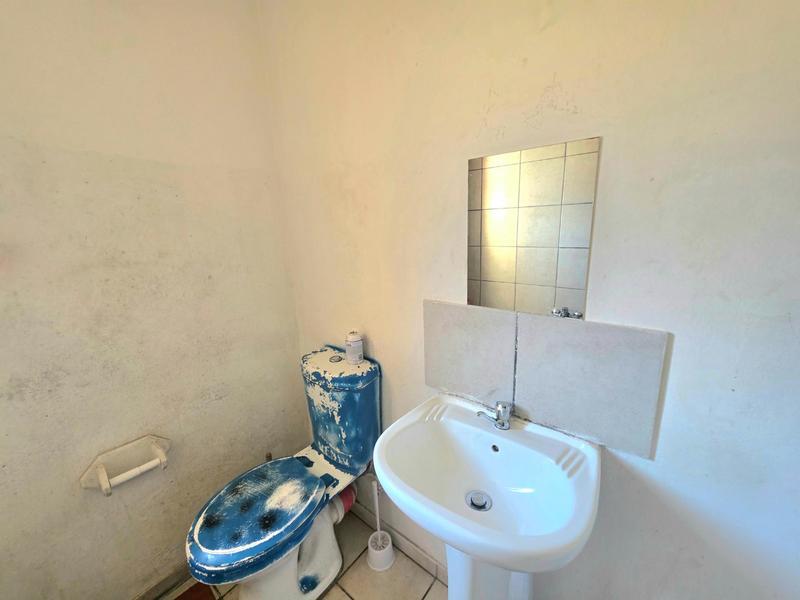 2 Bedroom Property for Sale in Dawn Park Gauteng