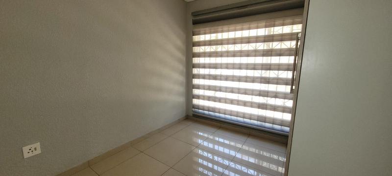 3 Bedroom Property for Sale in Brackendowns Gauteng