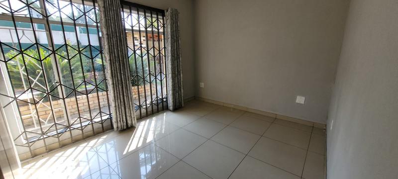 3 Bedroom Property for Sale in Brackendowns Gauteng
