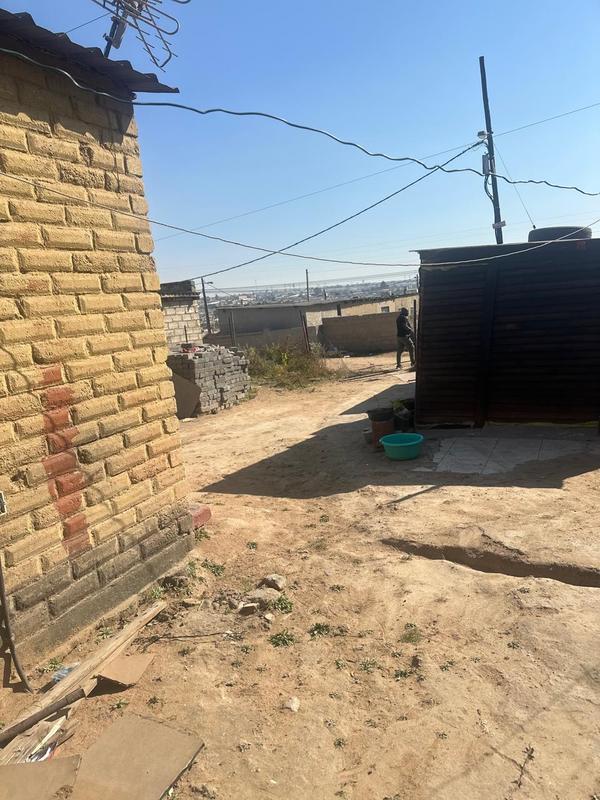 2 Bedroom Property for Sale in Olievenhoutbosch Gauteng
