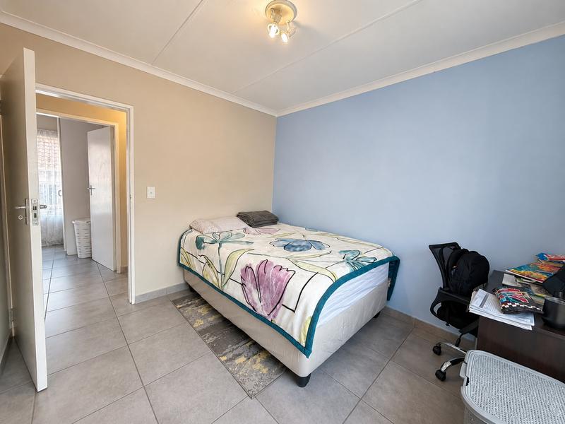 3 Bedroom Property for Sale in Kosmosdal Gauteng