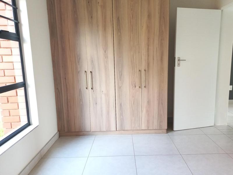 3 Bedroom Property for Sale in Glen Marais Gauteng