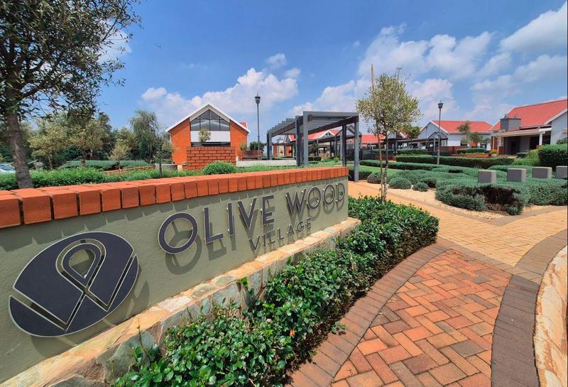 3 Bedroom Property for Sale in Glen Marais Gauteng