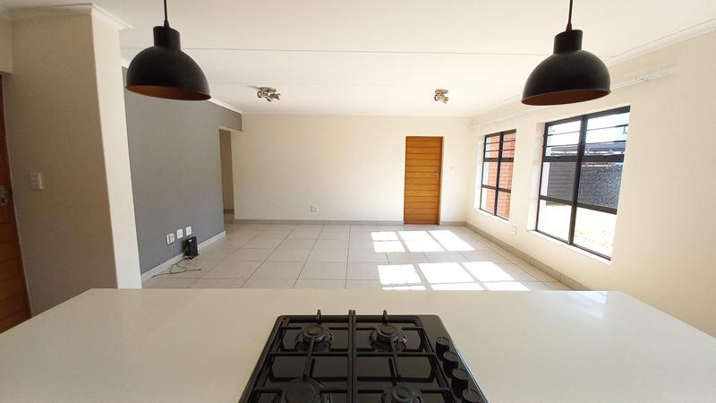 3 Bedroom Property for Sale in Glen Marais Gauteng