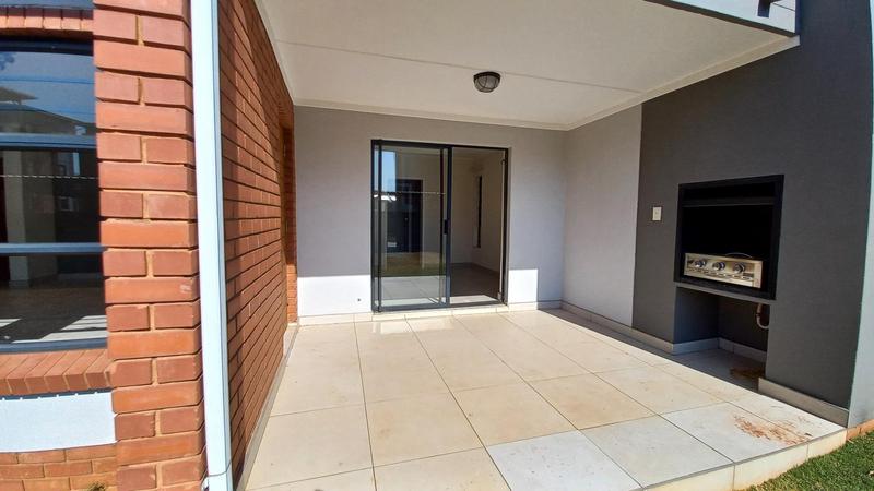 3 Bedroom Property for Sale in Glen Marais Gauteng