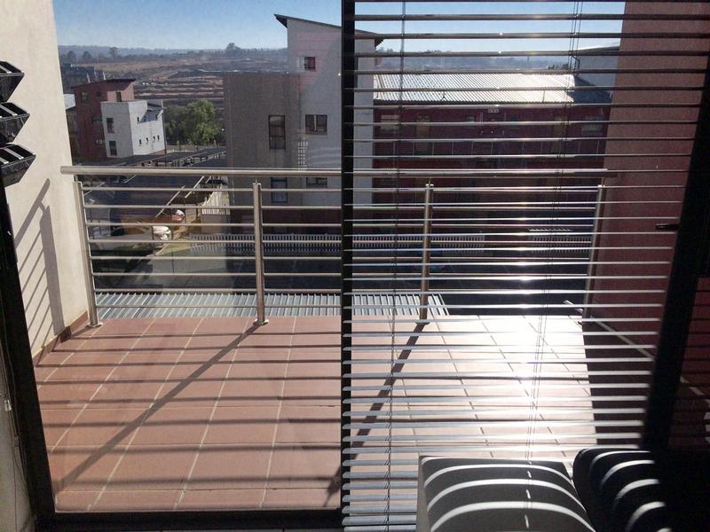 To Let 3 Bedroom Property for Rent in Sunninghill Gauteng