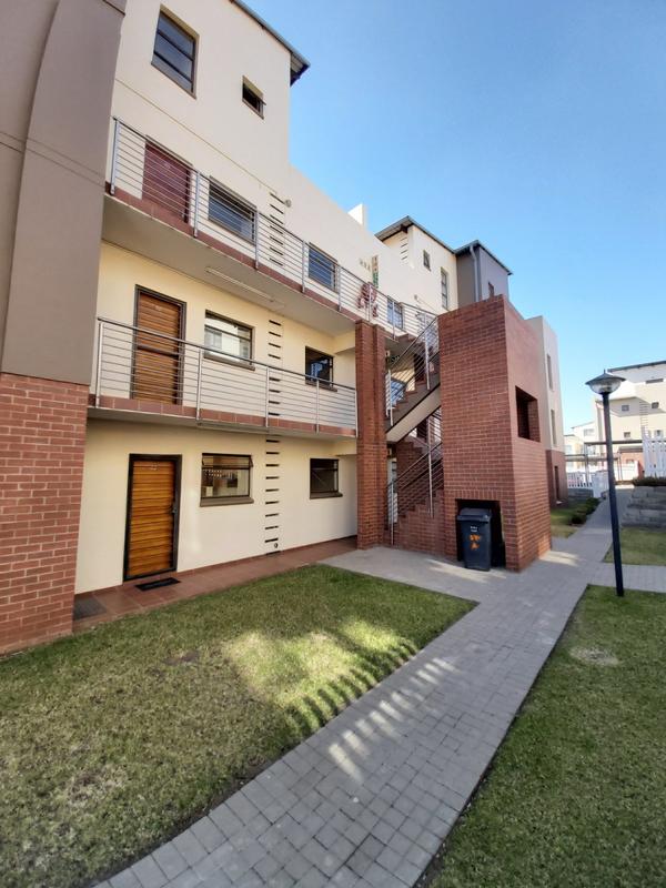 To Let 3 Bedroom Property for Rent in Sunninghill Gauteng