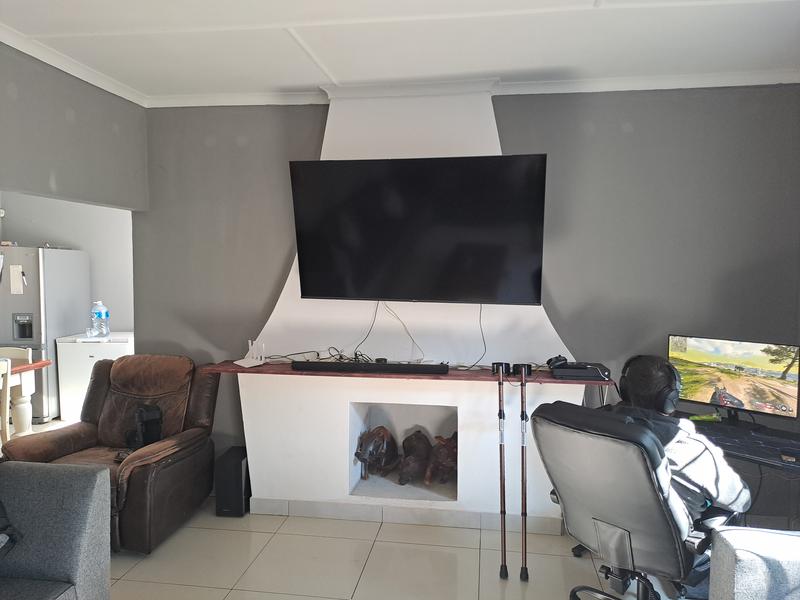 4 Bedroom Property for Sale in Witfield Gauteng