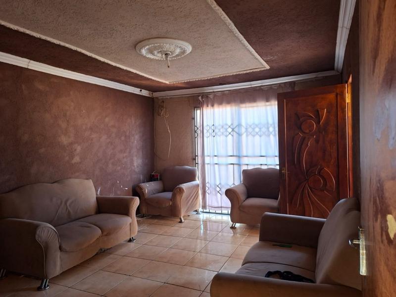 3 Bedroom Property for Sale in Bram Fischerville Gauteng