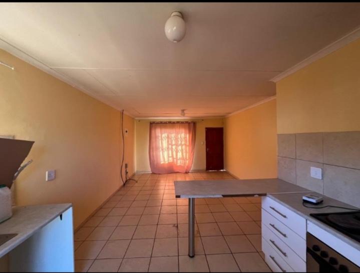 3 Bedroom Property for Sale in Dawn Park Gauteng