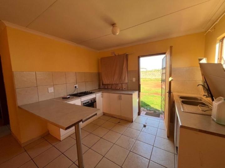 3 Bedroom Property for Sale in Dawn Park Gauteng