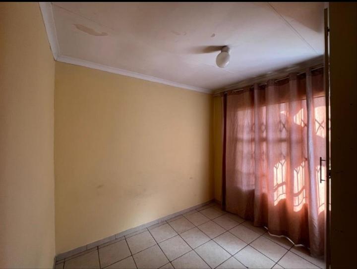3 Bedroom Property for Sale in Dawn Park Gauteng