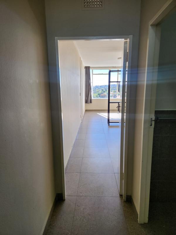 1 Bedroom Property for Sale in Dowerglen Gauteng