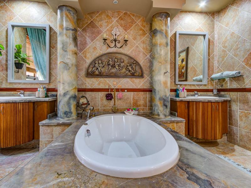 4 Bedroom Property for Sale in Murrayfield Gauteng