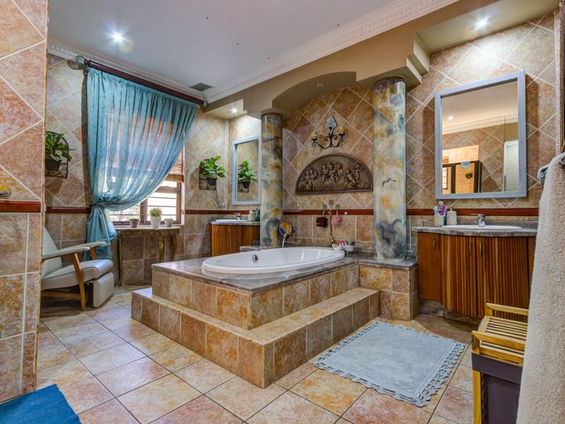 4 Bedroom Property for Sale in Murrayfield Gauteng