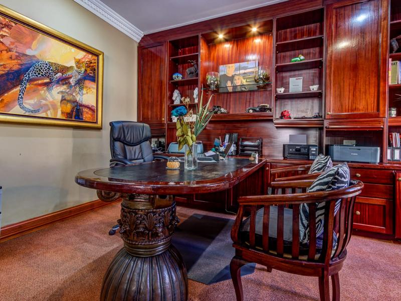 4 Bedroom Property for Sale in Murrayfield Gauteng