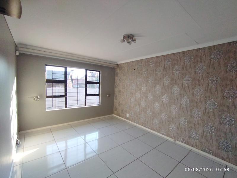 To Let 3 Bedroom Property for Rent in Highveld Gauteng