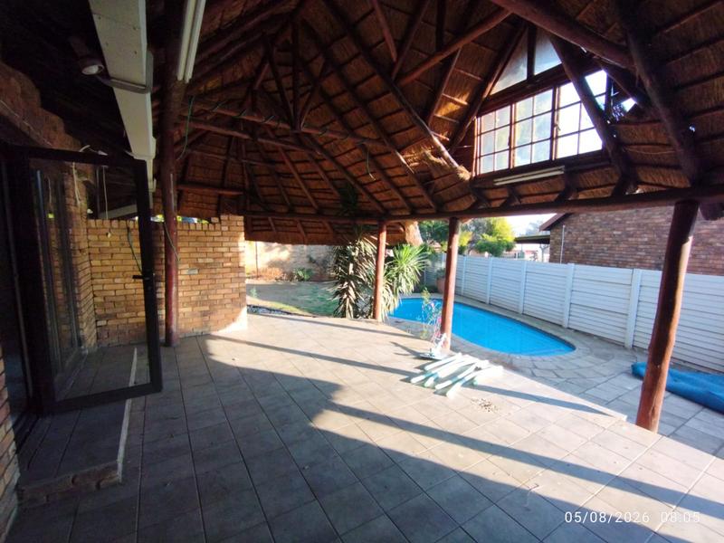 To Let 3 Bedroom Property for Rent in Highveld Gauteng
